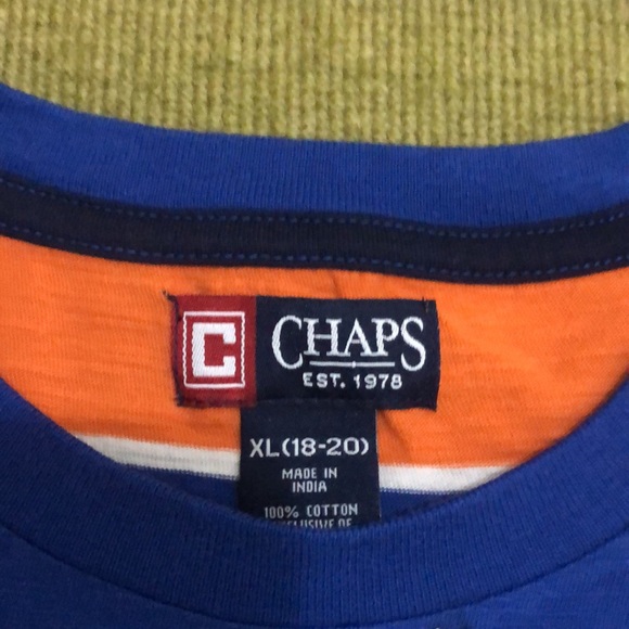 Chaps T shirt - Picture 2 of 3